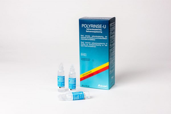 Polyrinse-U, engångsförpackningar (30 x 15 ml ) med koksaltlösning utan konserveringsmedel för sköljning av mjuka kontaktlinser eller irriterade ögon.