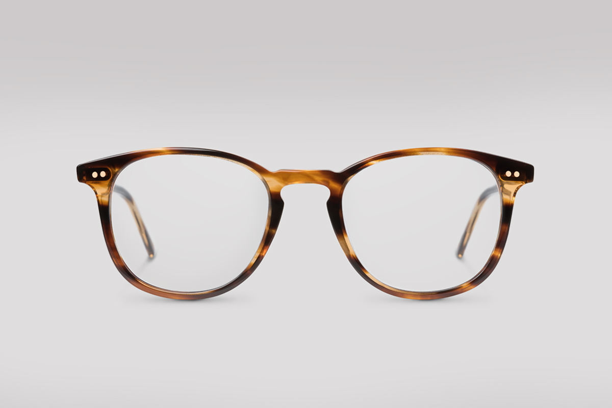 KJELL-Klart-glas Kjell - Klassiskt brunmelerad glasögonbåge, designad av Glasögonmäster